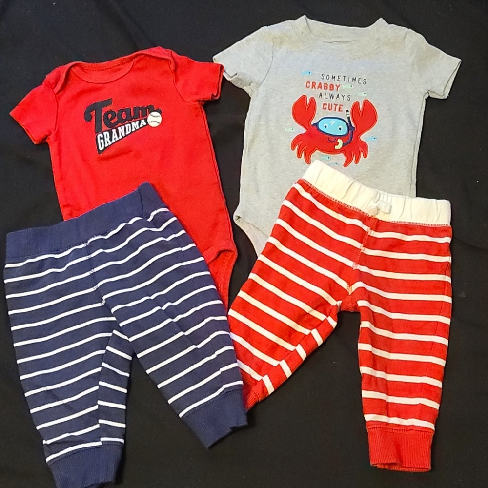 2 6M Carters sets